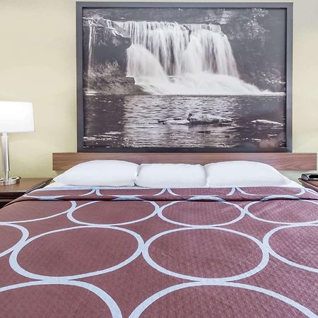 Super 8 By Wyndham Logansport Motel Екстериор снимка